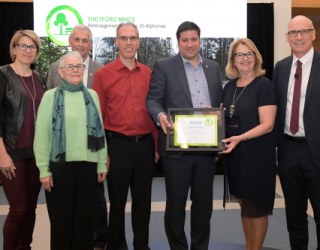 Le projet d'aménagement du parc Saint-Alphonse reçoit un prix du Défi Santé 2019