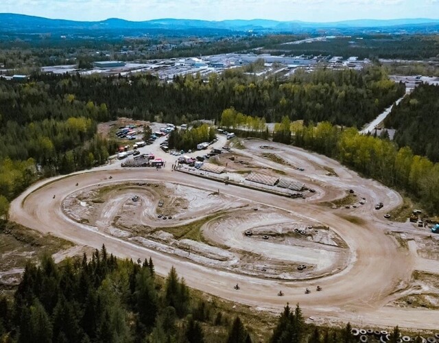 Première édition du Grand Prix Des Mines: Fin de semaine de la fête national