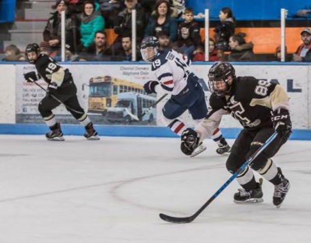 Un début difficile pour les Filons hockey en demi-finales