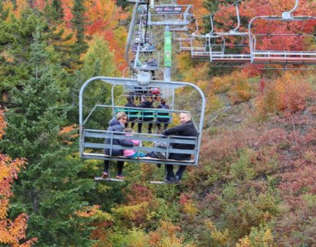 La fête des Couleurs au Mont Adstock a attiré de plus de 1400 participants