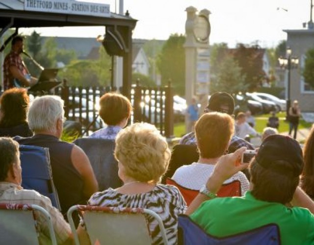 La saison des Mercredis musicaux s'entamera le 11 juillet au centre-ville de Thetford