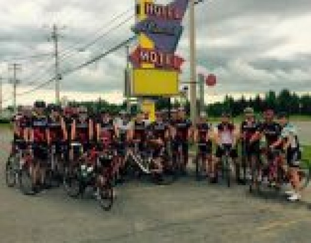 Le Club Cycliste Cycle Pop de Montréal à Thetford : Un weekend Balmémorable