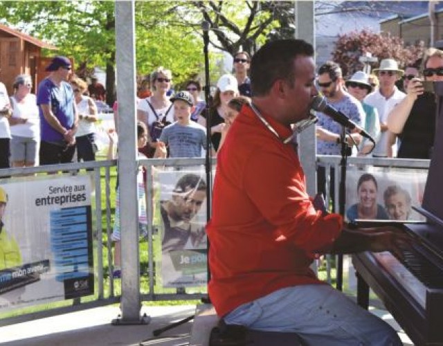 Un premier piano public à Thetford