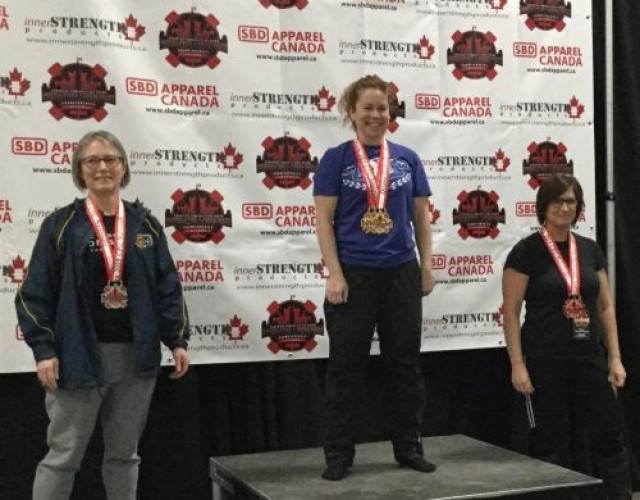 Championnats canadiens de Dynamophilie : le bronze et deux records provinciaux pour Renée Croteau-Paradis