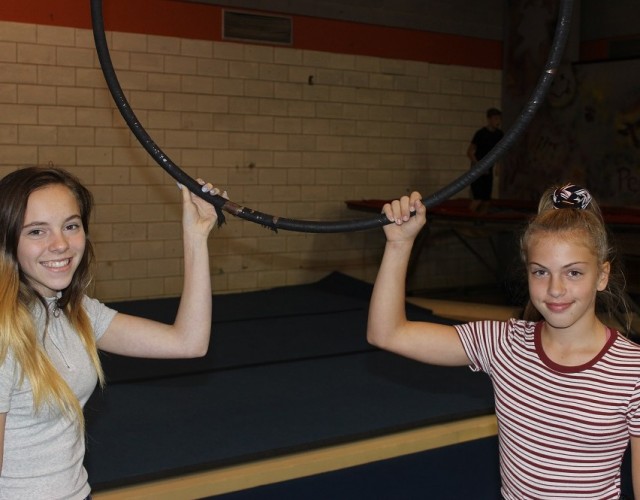 Camp international de cirque pour Léonie Poulin et Léa St-Onge